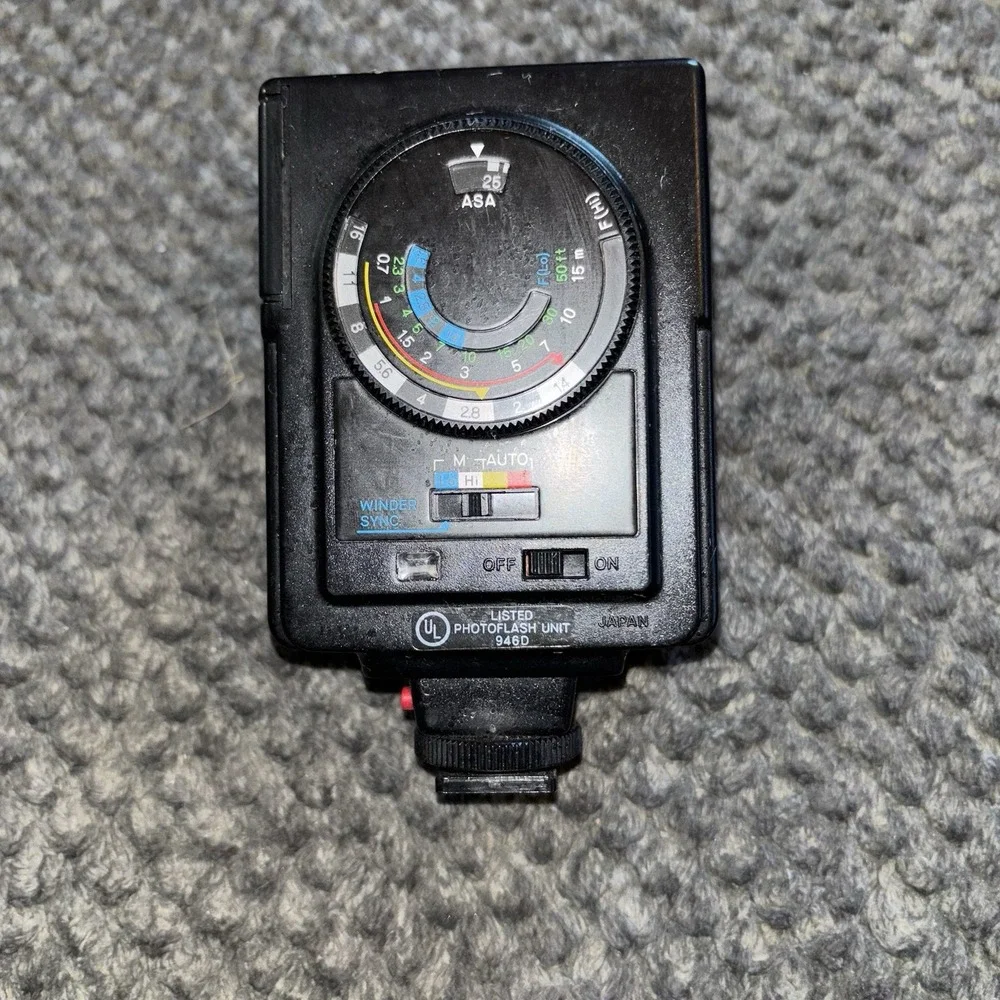Konica Minolta Auto‎ Electroflash 200X Shoe Mount Flash for Konica Minolta